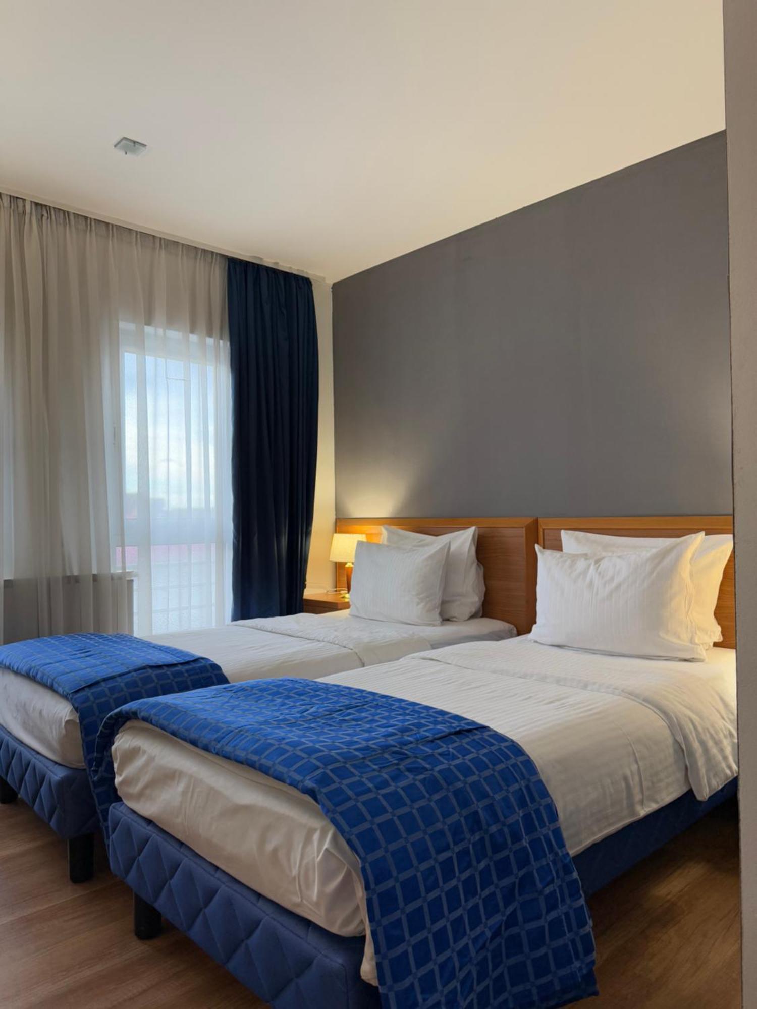 Motel M Vlasenica Eksteriør billede